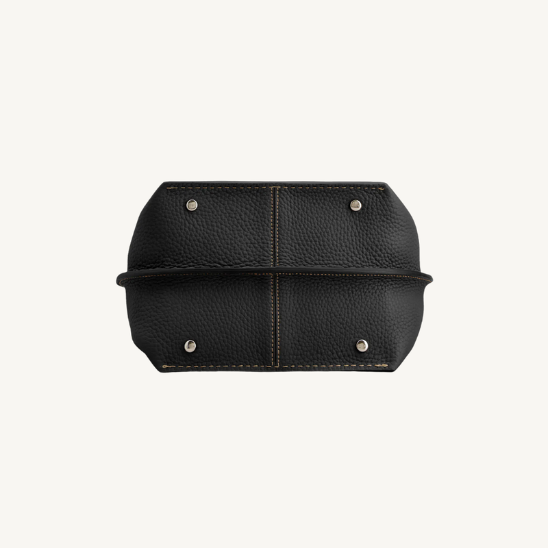 Bucket Bag in Leather Small