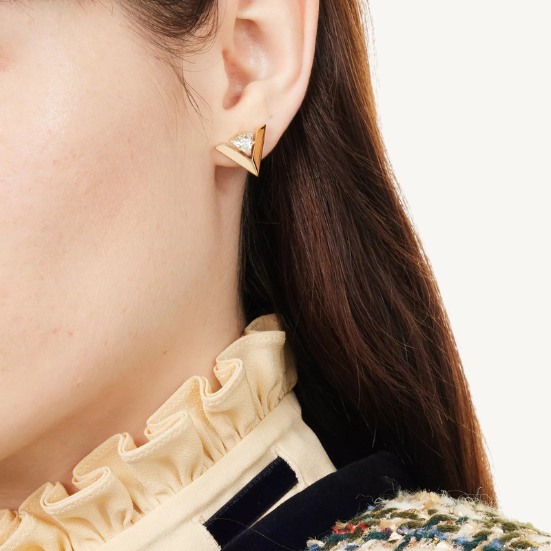 Je Les V Earrings