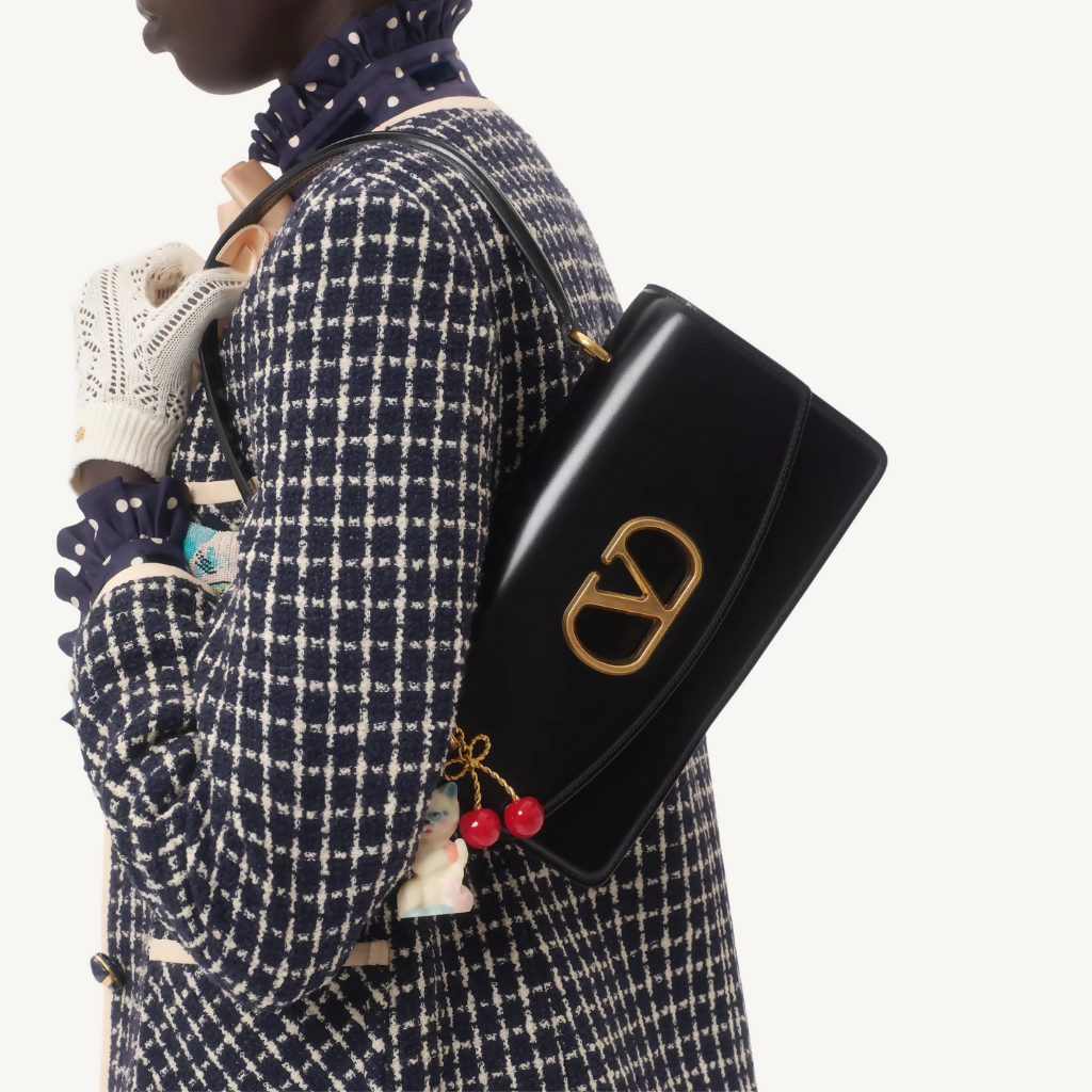 Vain Bag with Handle in Shiny Calfskin