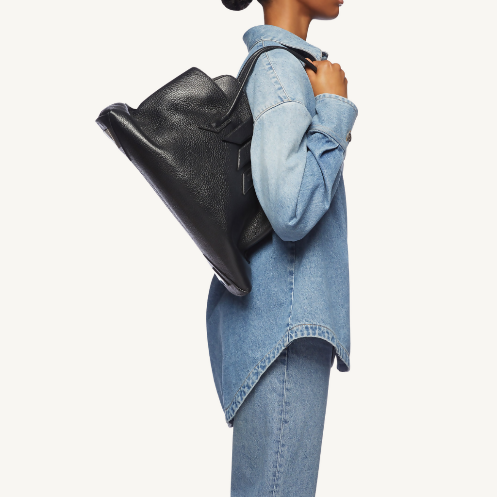 La Passeggiata Medium Bag