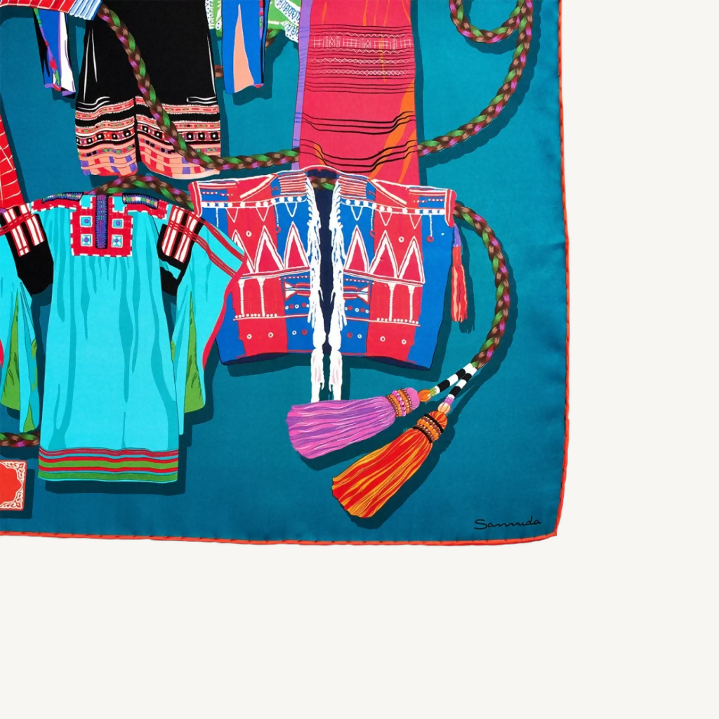 ثوبس سيلك سكارف (شال "أثواب" الحريري)