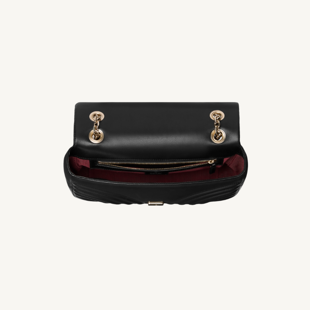 GG Marmont Medium Shoulder Bag
