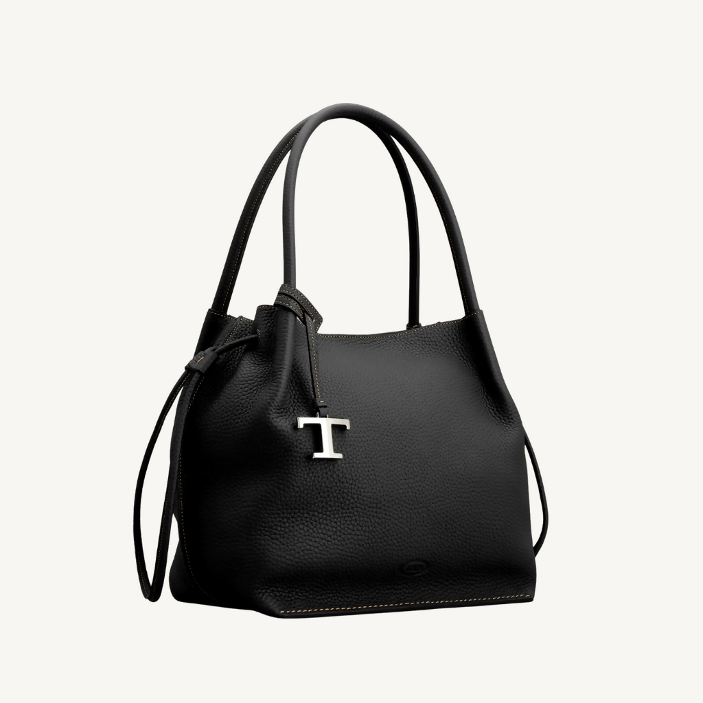 Bucket Bag in Leather Medium