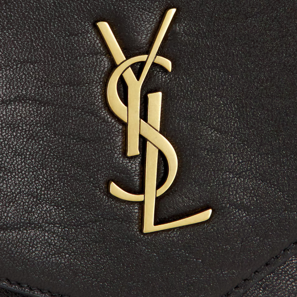 Cassandre Pouch On Chain