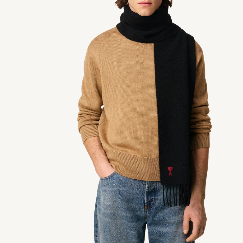 AMI de Coeur Wool Scarf