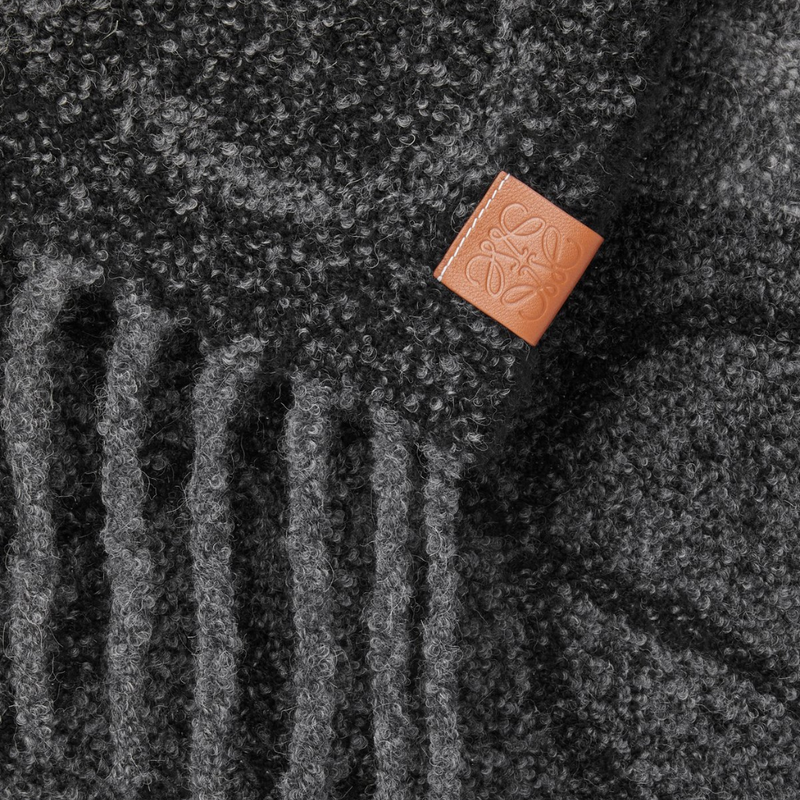 Anagram Scarf in Alpaca & Wool