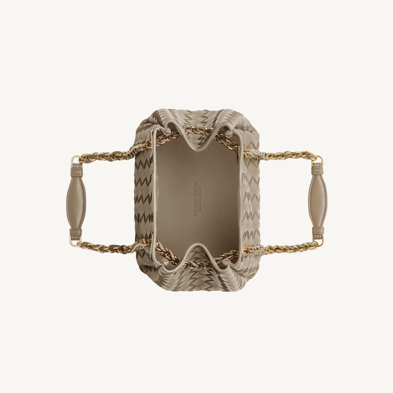 Small Parachute Chain