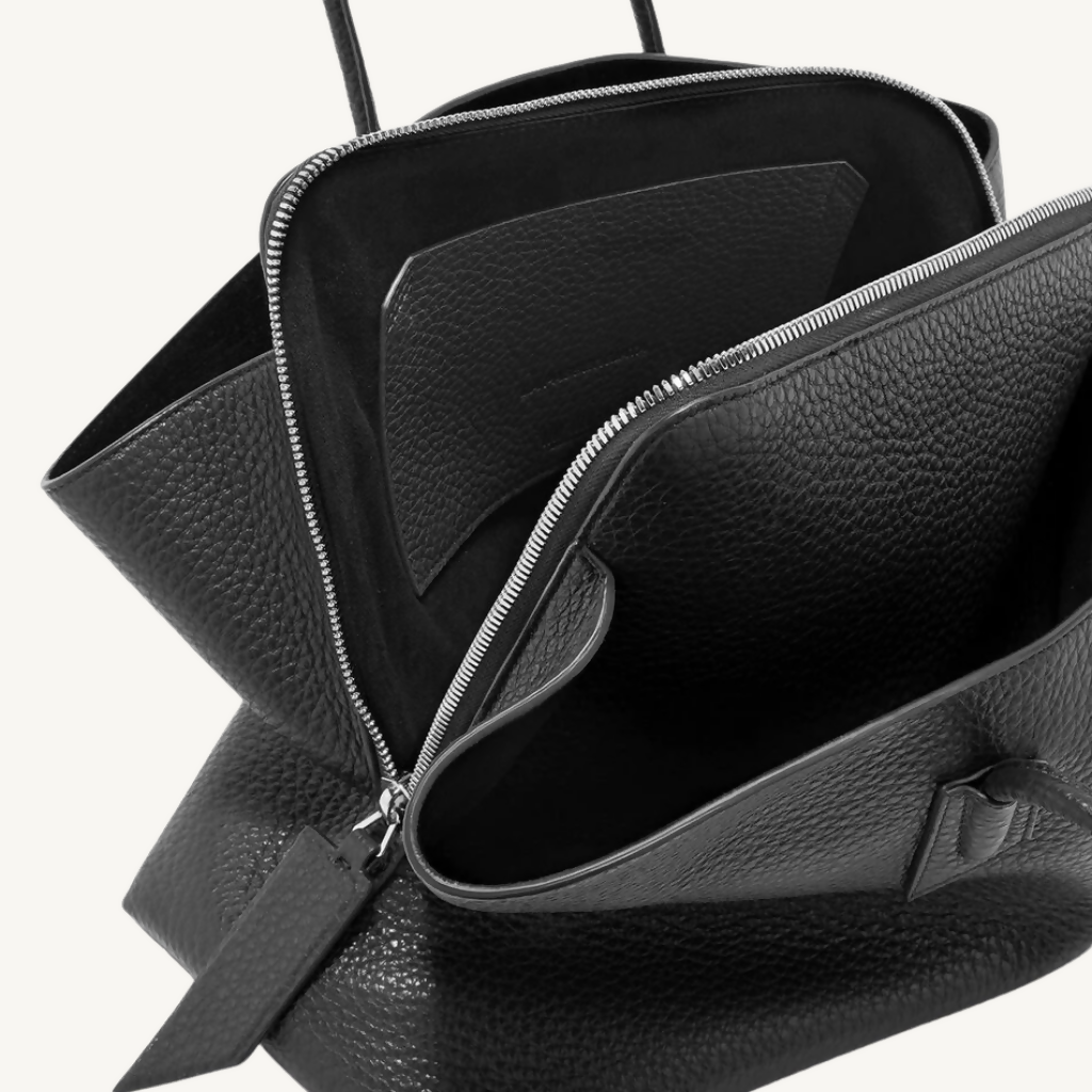 La Passeggiata Medium Bag