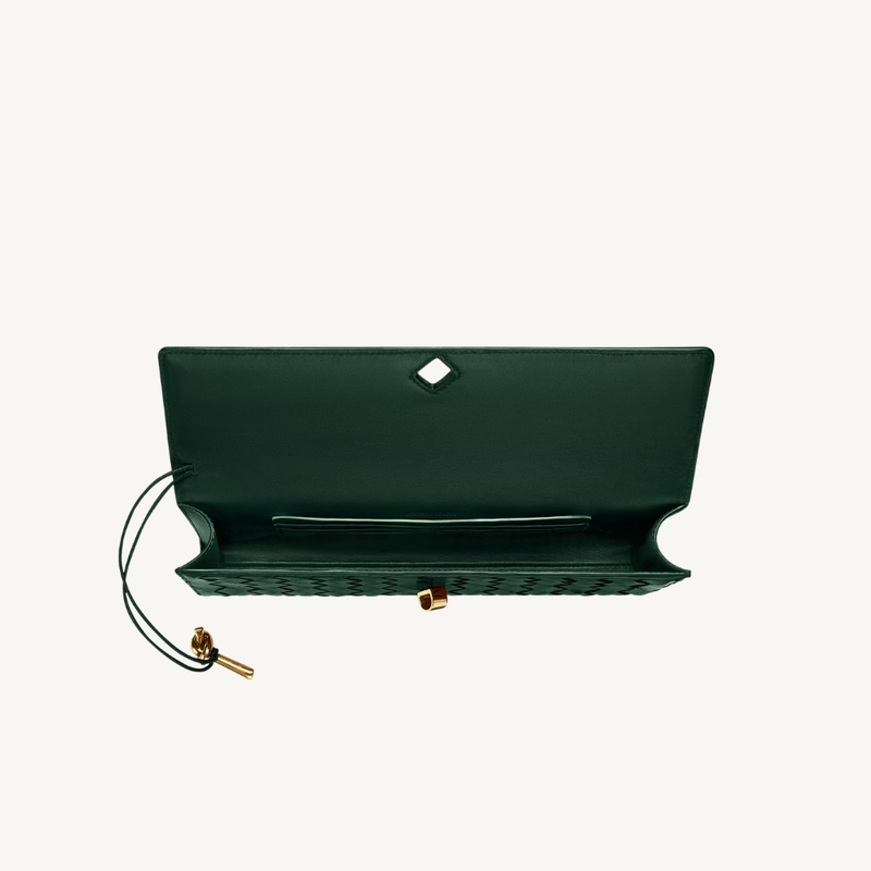 Andiamo Clutch