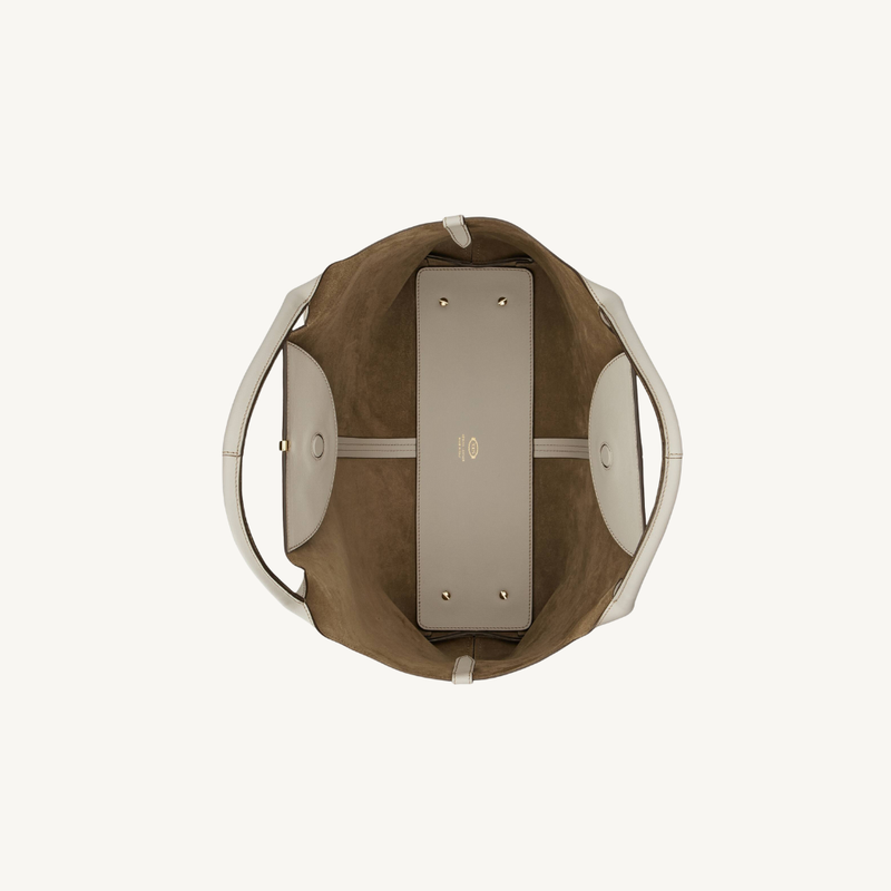 Shopping Bag in Leather Medium-Small