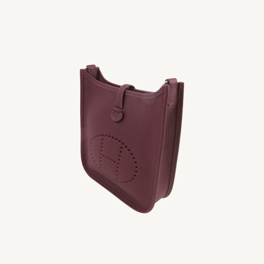 Evelyne 16 Clemence TPM Rouge PHW