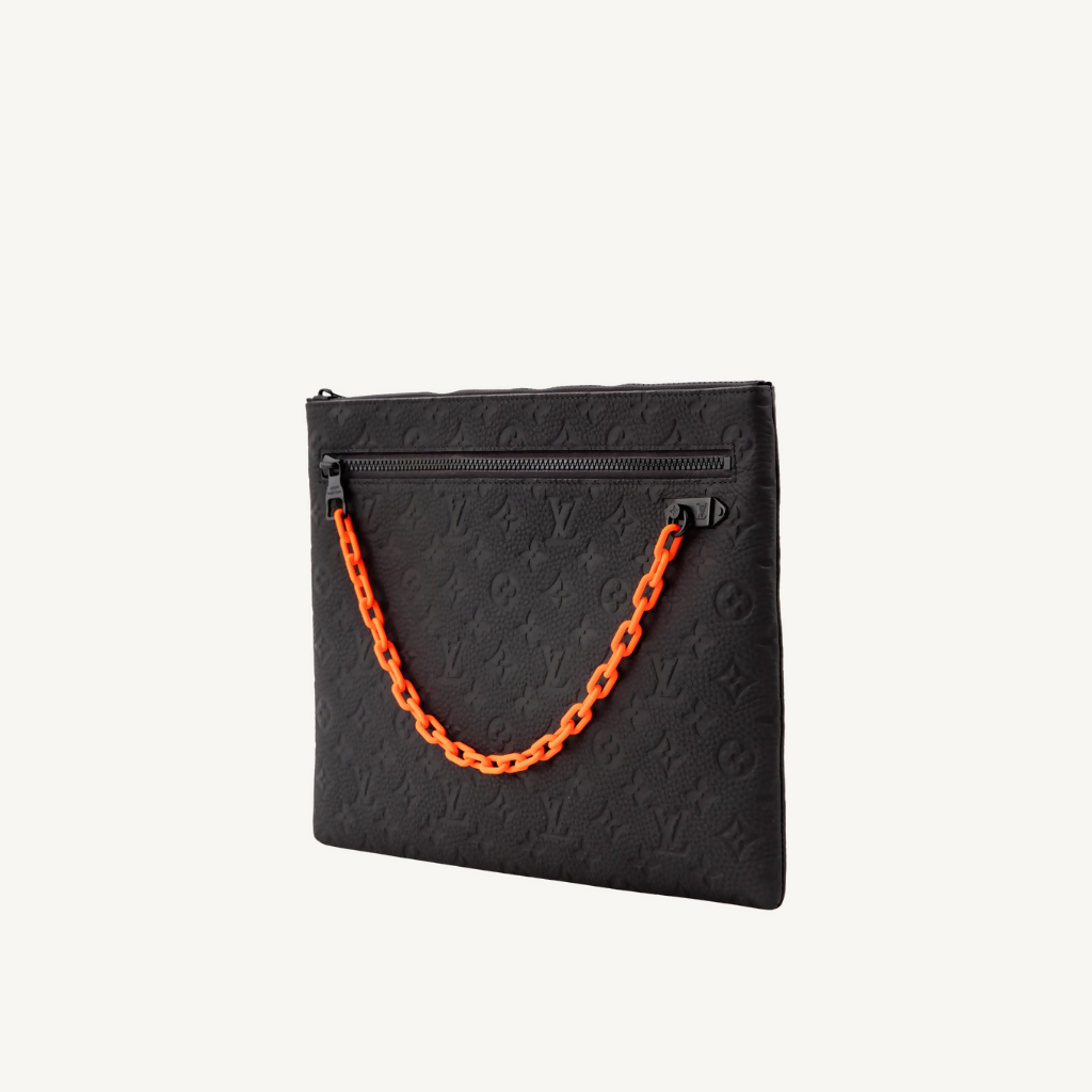 Taurillon Monogram Pochette