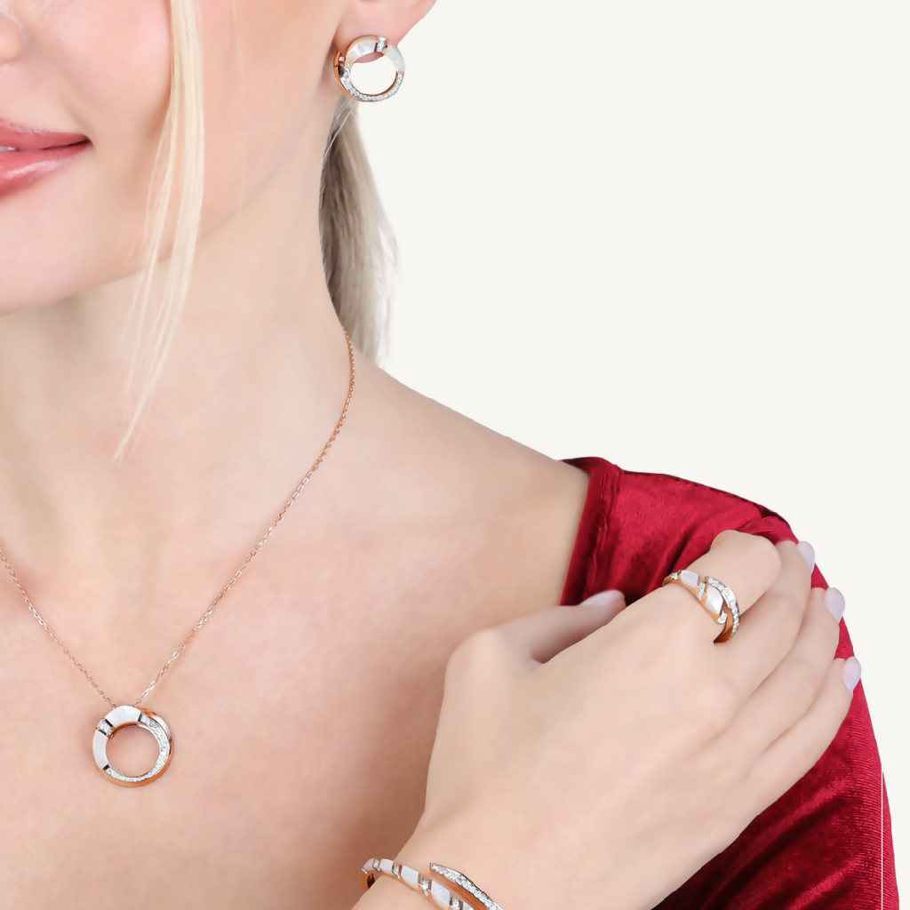 Angelina Mother of Pearl Ring