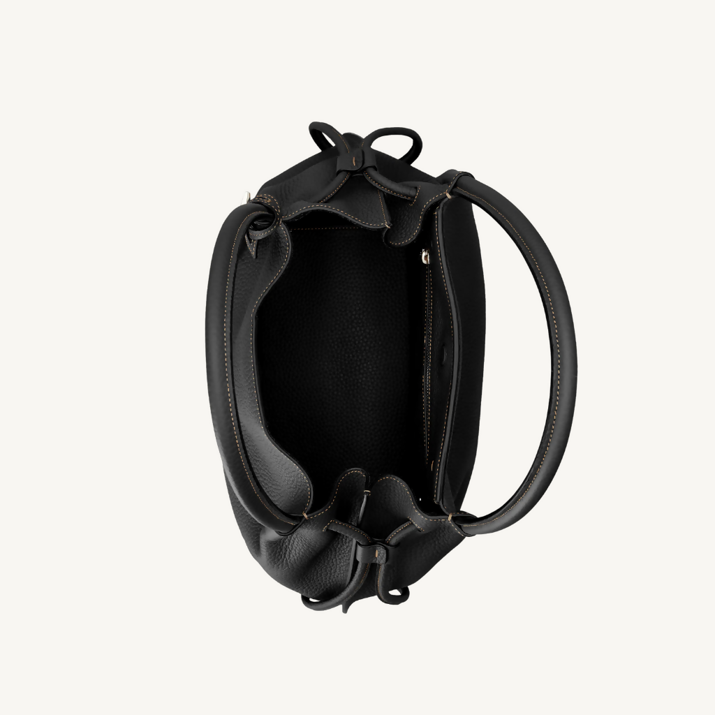 Bucket Bag in Leather Medium