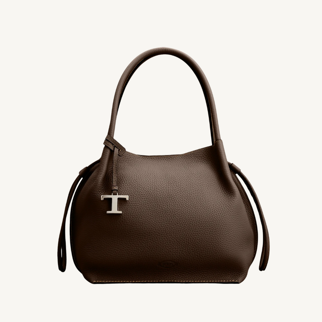 Bucket Bag in Leather Medium