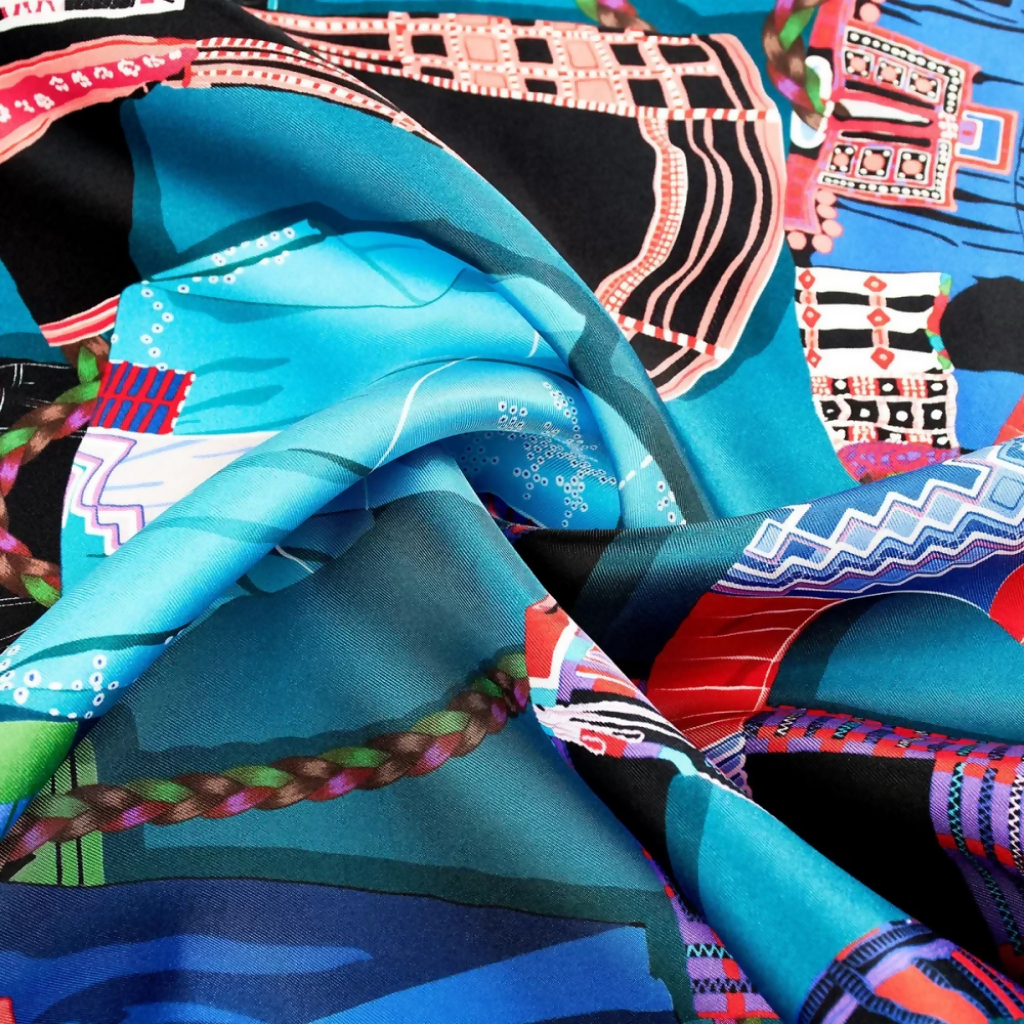 ثوبس سيلك سكارف (شال "أثواب" الحريري)