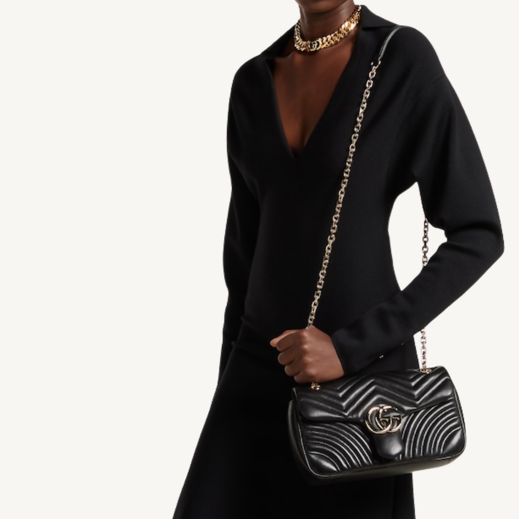 GG Marmont Medium Shoulder Bag