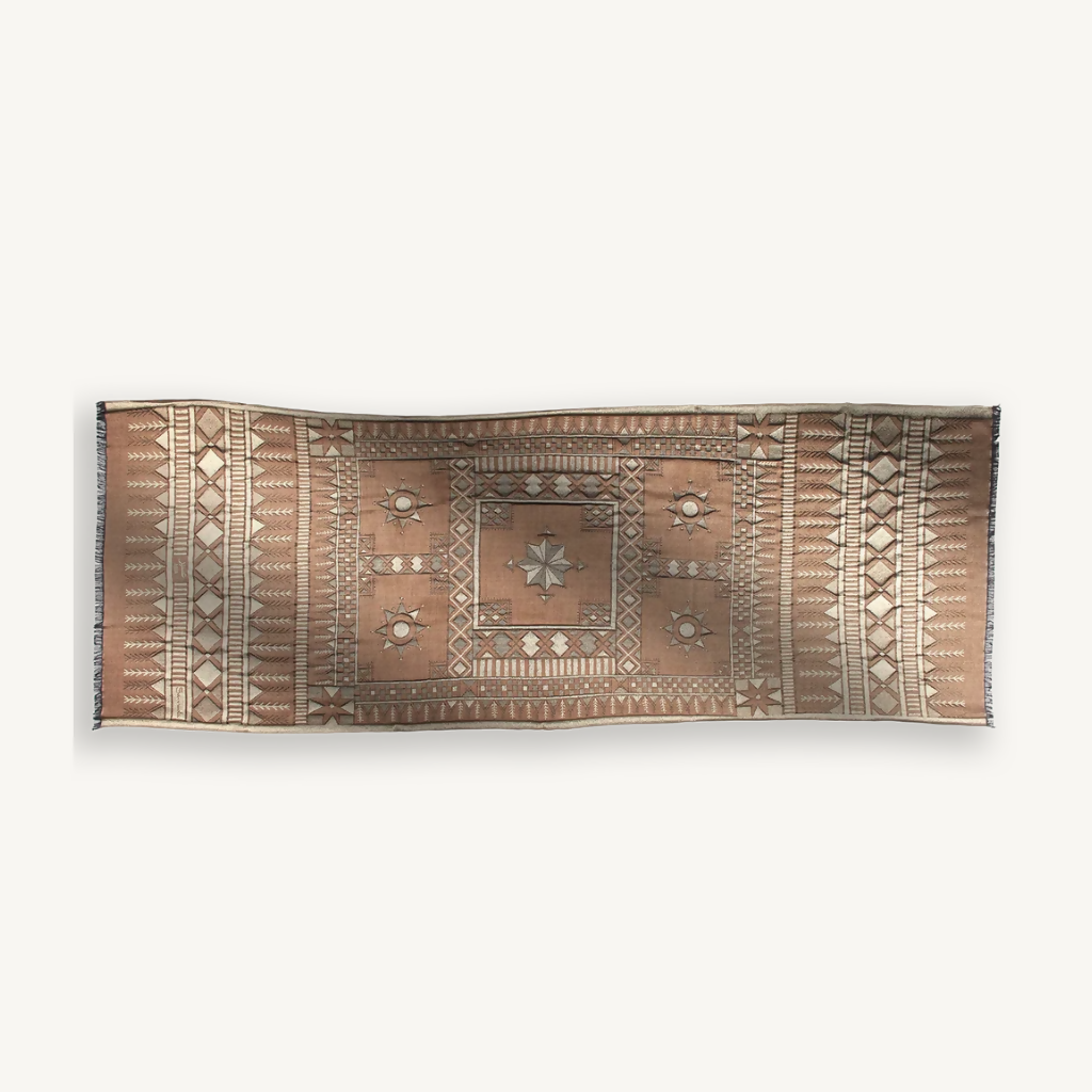 وشاح عسير منسوج بنقشة جاكار